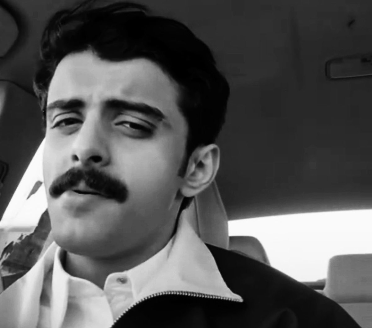 بـث ايلاااااااايكت ✨📷
 " والسلسلة المستمرة "⛓️‍💥

_ عُدنا في إحدى صباحات يناير _ 

« #محمد_بن_جابر