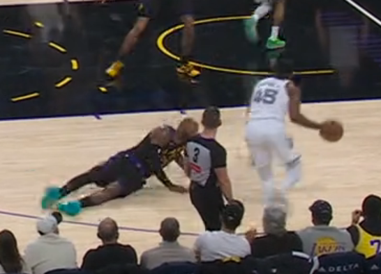 HimsLive's tweet image. The king has fallen!