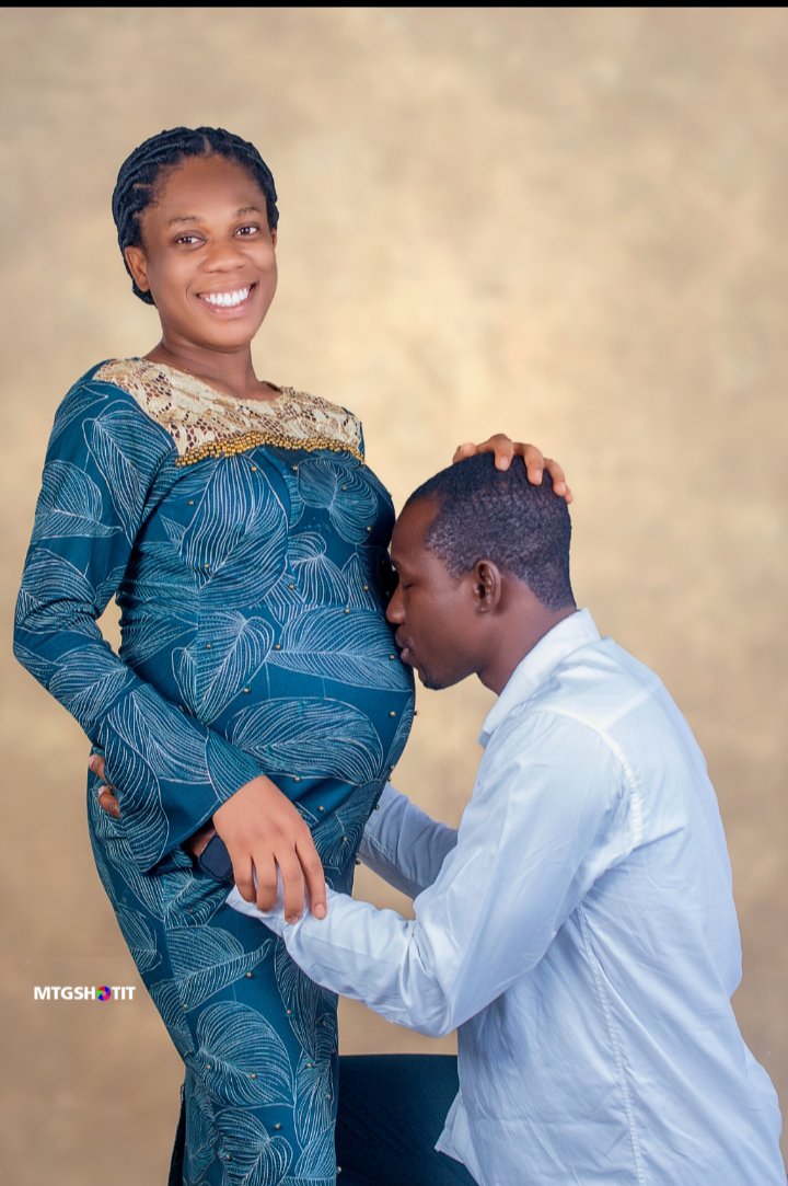 JoyceUfomadu's tweet photo. This 2026 has come with new responsibilities, and I've promised myself to share my journey especially my motherhood journey to everyone in my space.

Please stay with me as I navigate this new path.
So Reintroducing

Joyce Chidera Ufomadu 
Wife||Mother||Advocate||Tech Enthusiast https://t.co/FIJPU63fUs