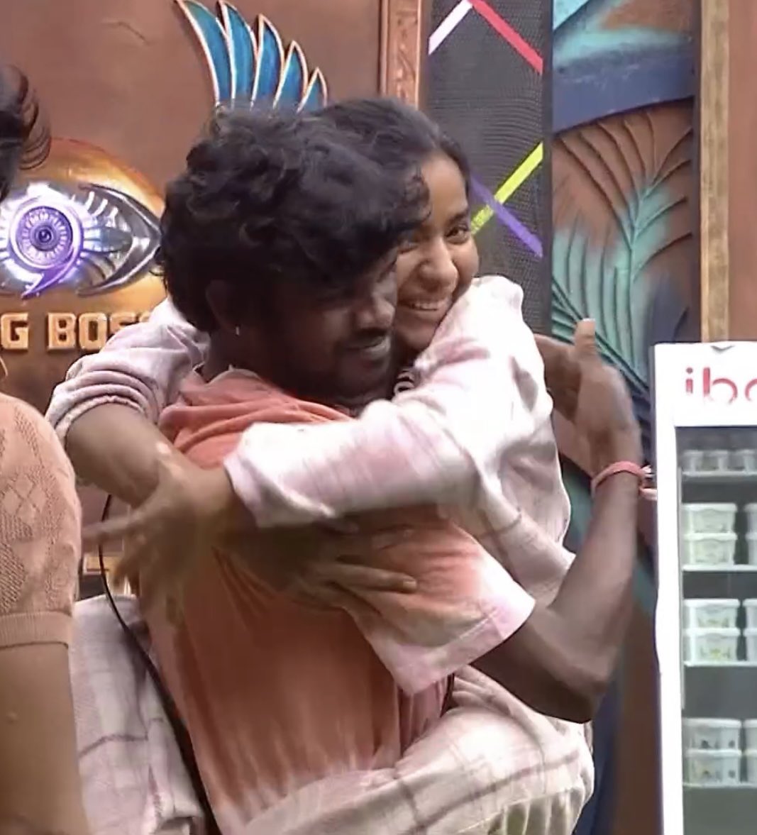 Vathsi28's tweet photo. I’m super happy worth wake all night and watched congratulations #AuroraSinclair #SubikshaKumar super proud cuties
#BiggBoss9Tamil #BiggBossTamil https://t.co/clq3iI5LZF