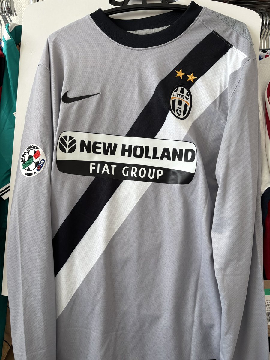 デルピエロ長袖レガパッチ付き これが今回一番の高額商品