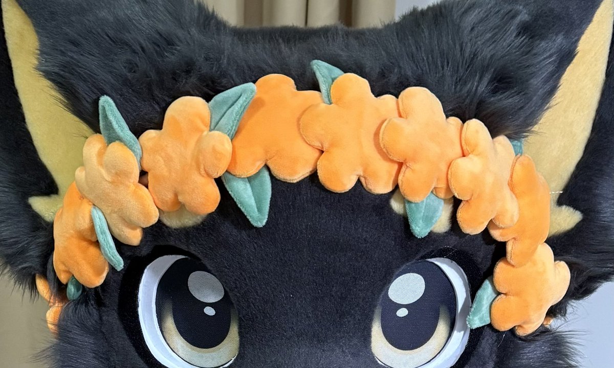 I spent a lot of time on this wreath.
I caught a cold and fever on the first day of the new year, and now my throat is so swollen I can't speak at all.🤧🤧🤧I hate catching a cold.