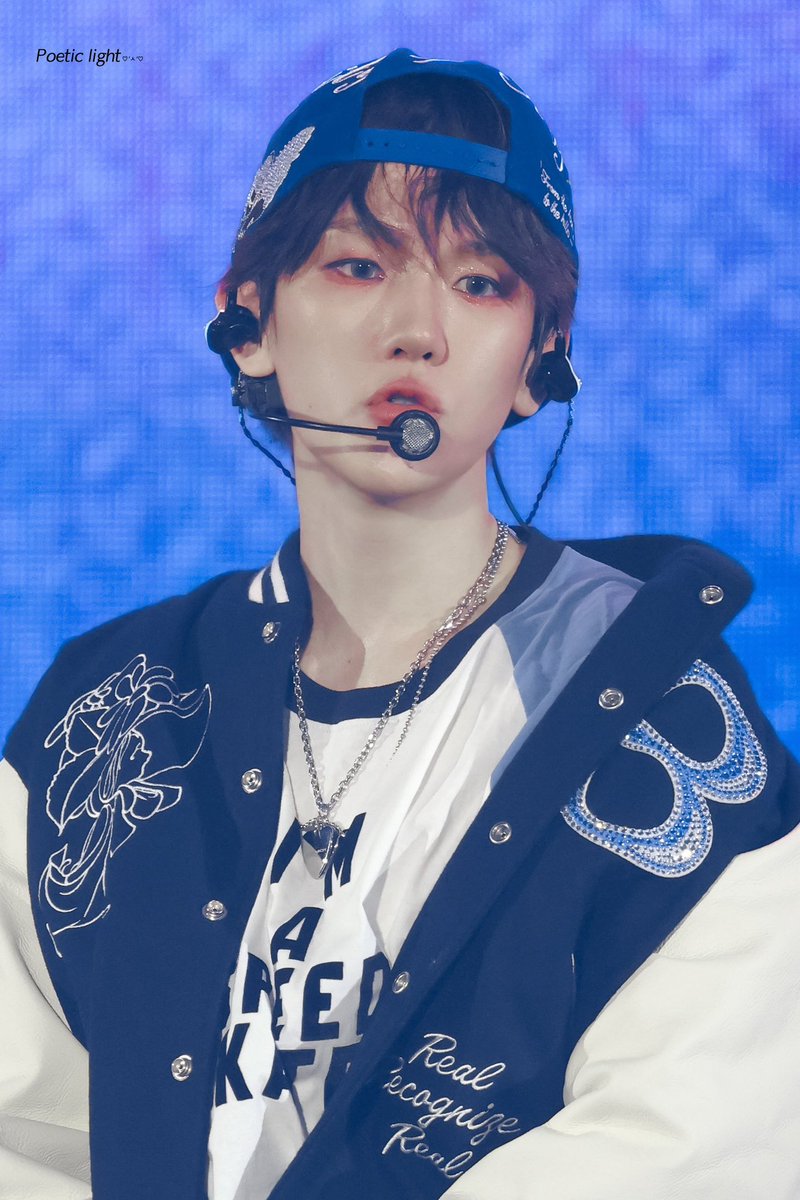 Luvbbu__BH's tweet image. 어제 백현이가 이걸 다 보여준 거라고??