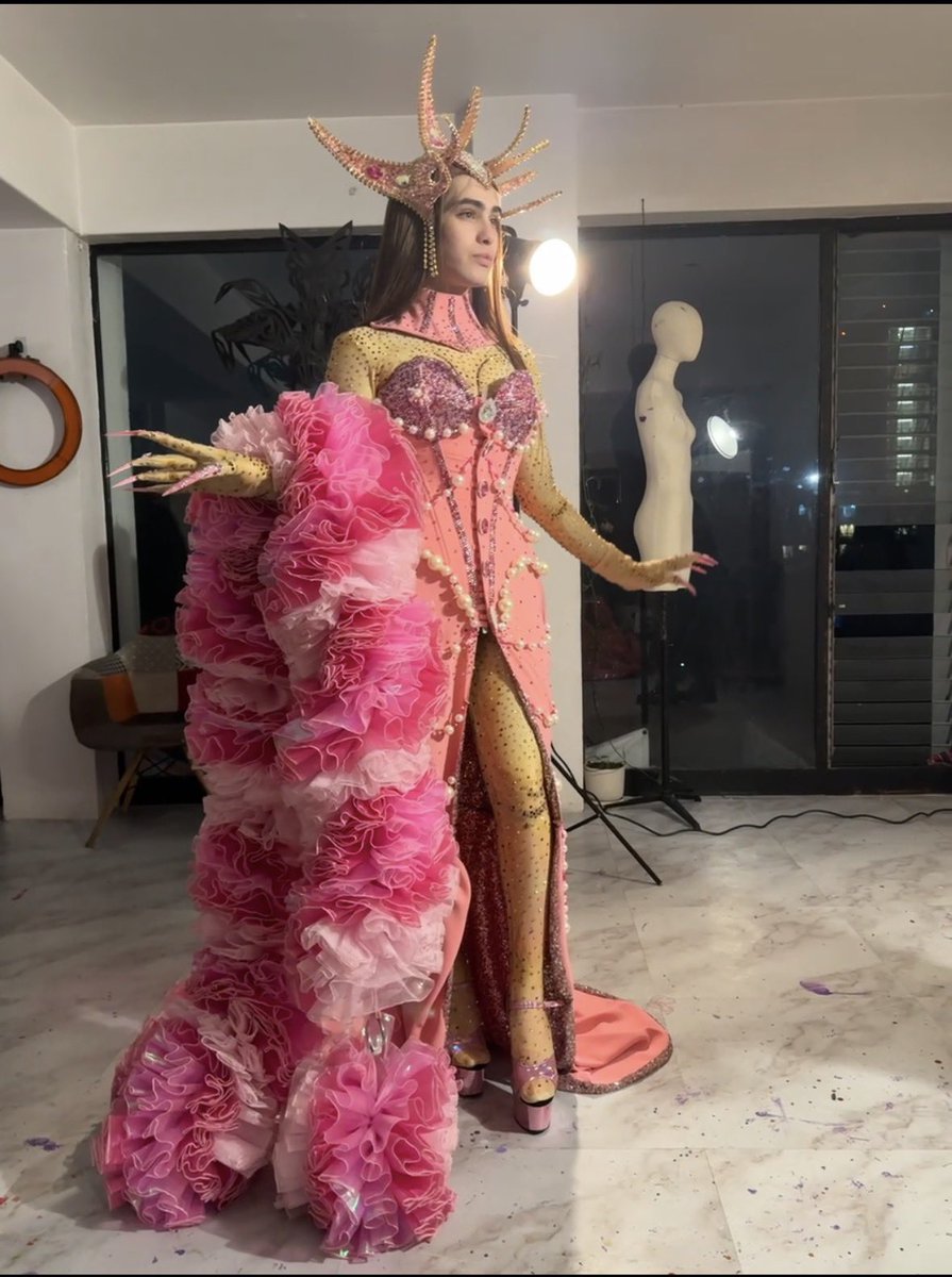 Leexa Fox👑 tweet media