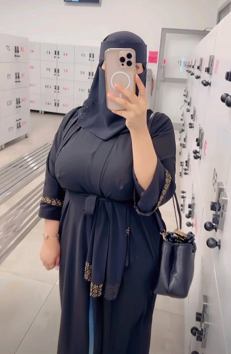 Ayesha Khan tweet media