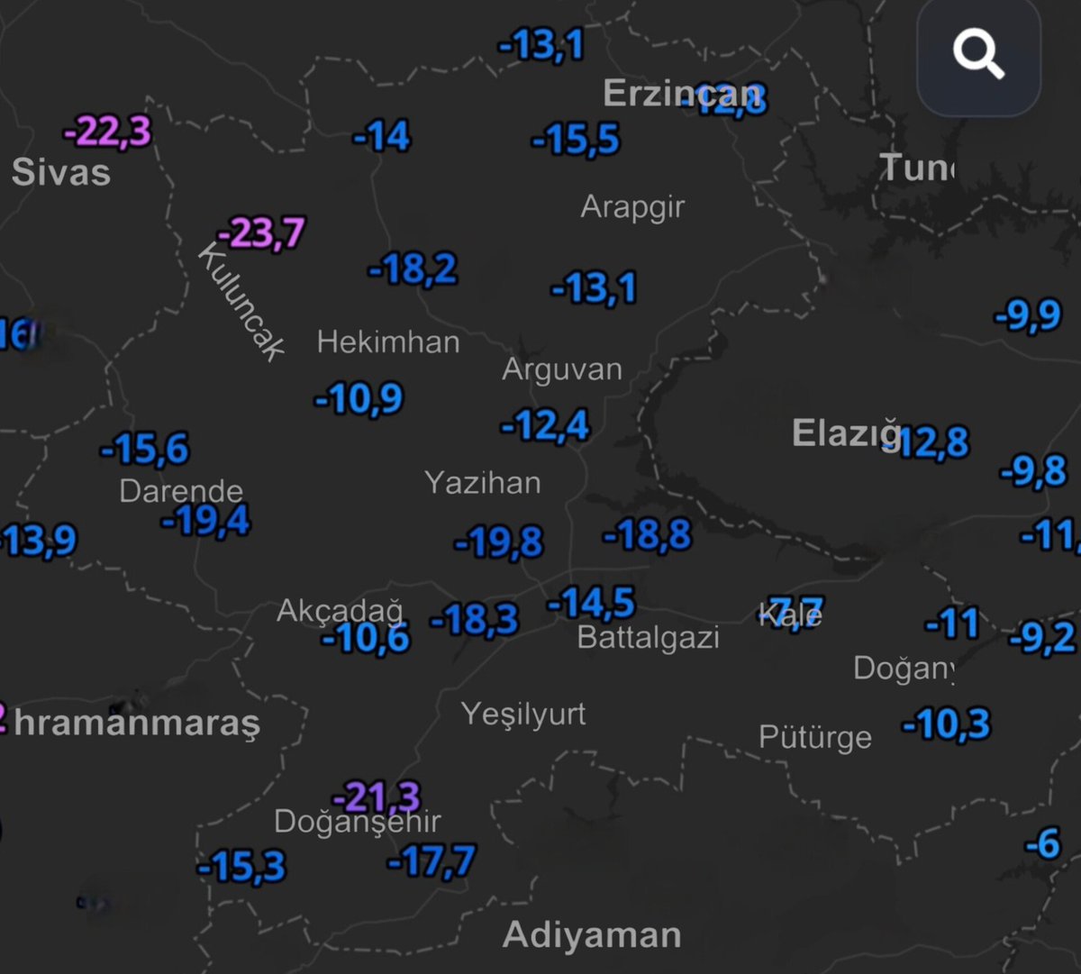 Malatya adeta donuyor! Saat 07:30 itibariyle Merkezin bazı mahalleleri -20°C'leri gördü. Kuluncak -23°, Doğanşehir -21°, Yazıhan -20°, Darende ise -19°C ile adeta dondu!