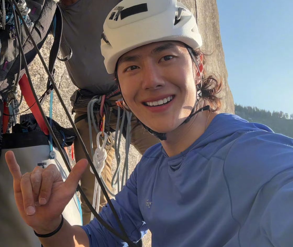 zaiinzam's tweet image. โอ๊ย รักมานอะ เหมือนเซลฟี่รายงานแฟน บี๋เค้าอยู่นี่นะ ปีนถึงนี่แล้ว เค้าเก่งมั้ย ฮือๆๆๆๆㅠㅠ ㅠㅠ ㅠㅠ ㅠㅠ ㅠㅠ ㅠㅠ ㅠㅠ ㅠㅠ ㅠㅠ ㅠㅠ