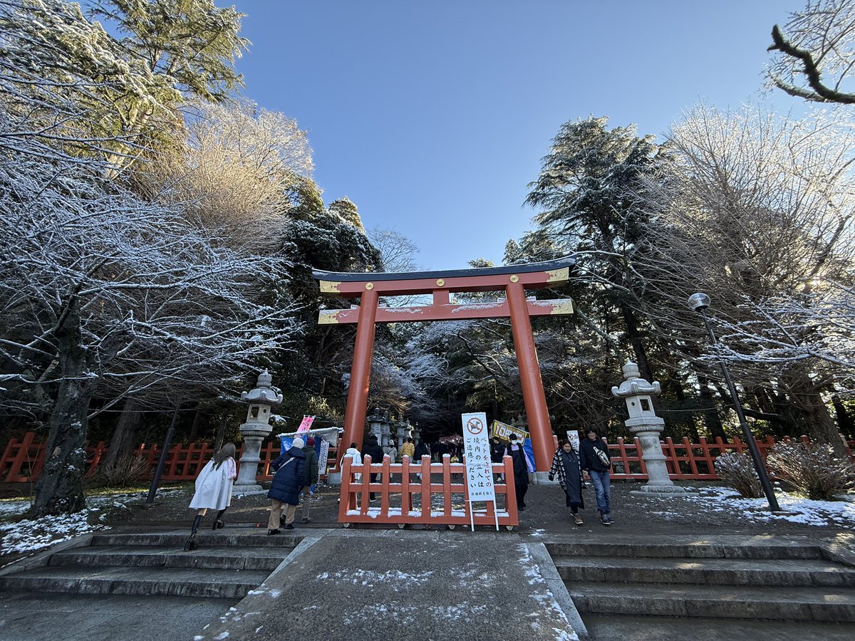 ddcube210's tweet image. 香取神宮　2026初詣
昨晩の初雪が素敵な風景になりました。