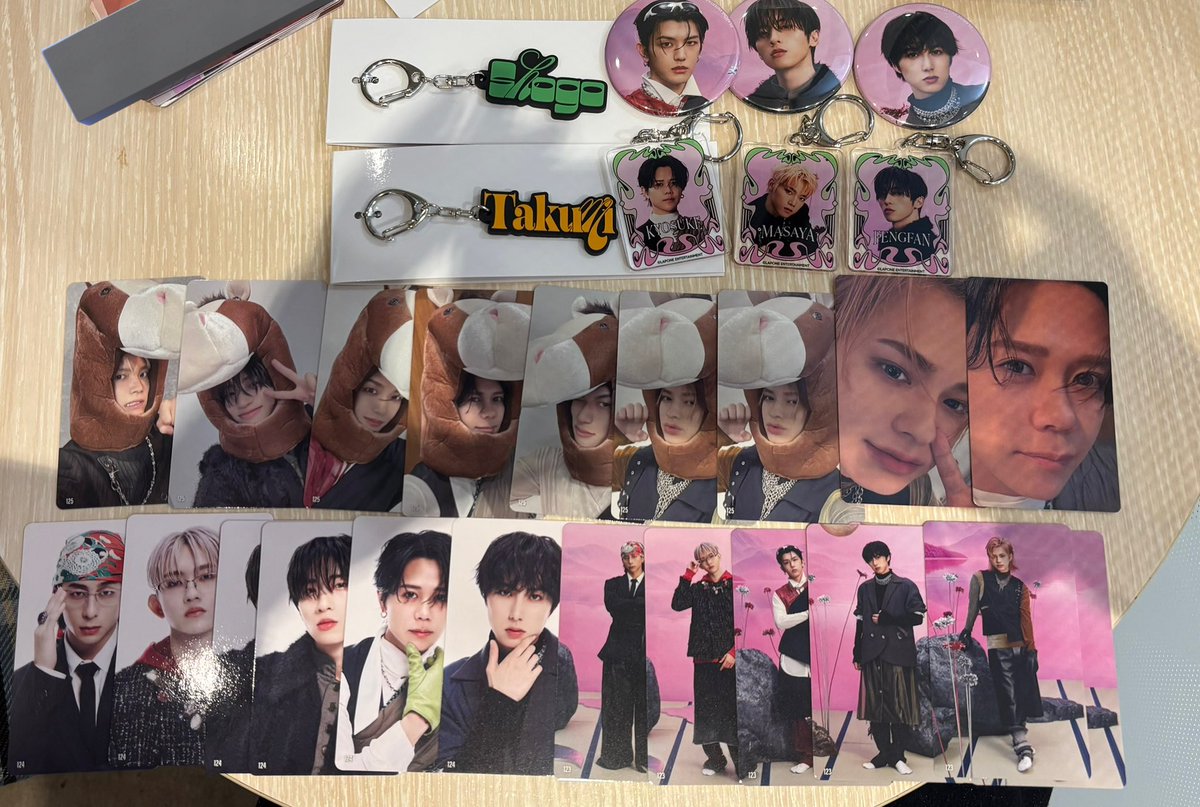 ひさこ tweet media