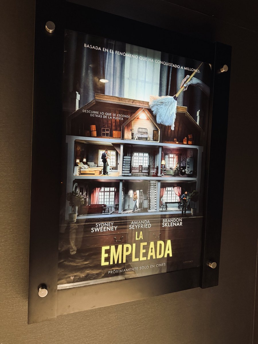 Porrrrr supuesto que vine a verla 😝🔥

#TheHousemaid 
#TheHousemaidMovie