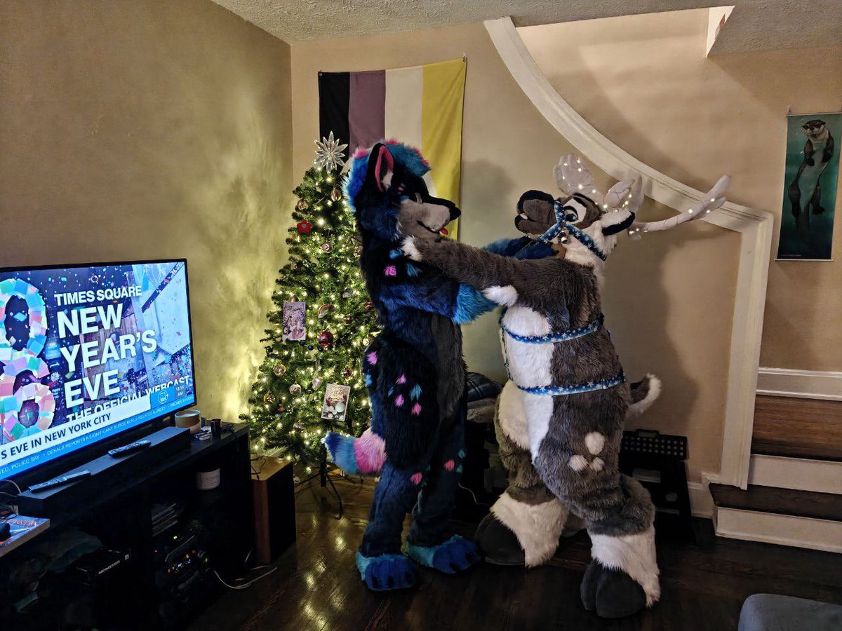 ❄️Aspen the Bou❄️ (they/he) 🏳️‍⚧️Θ∆ 🔜AC tweet media