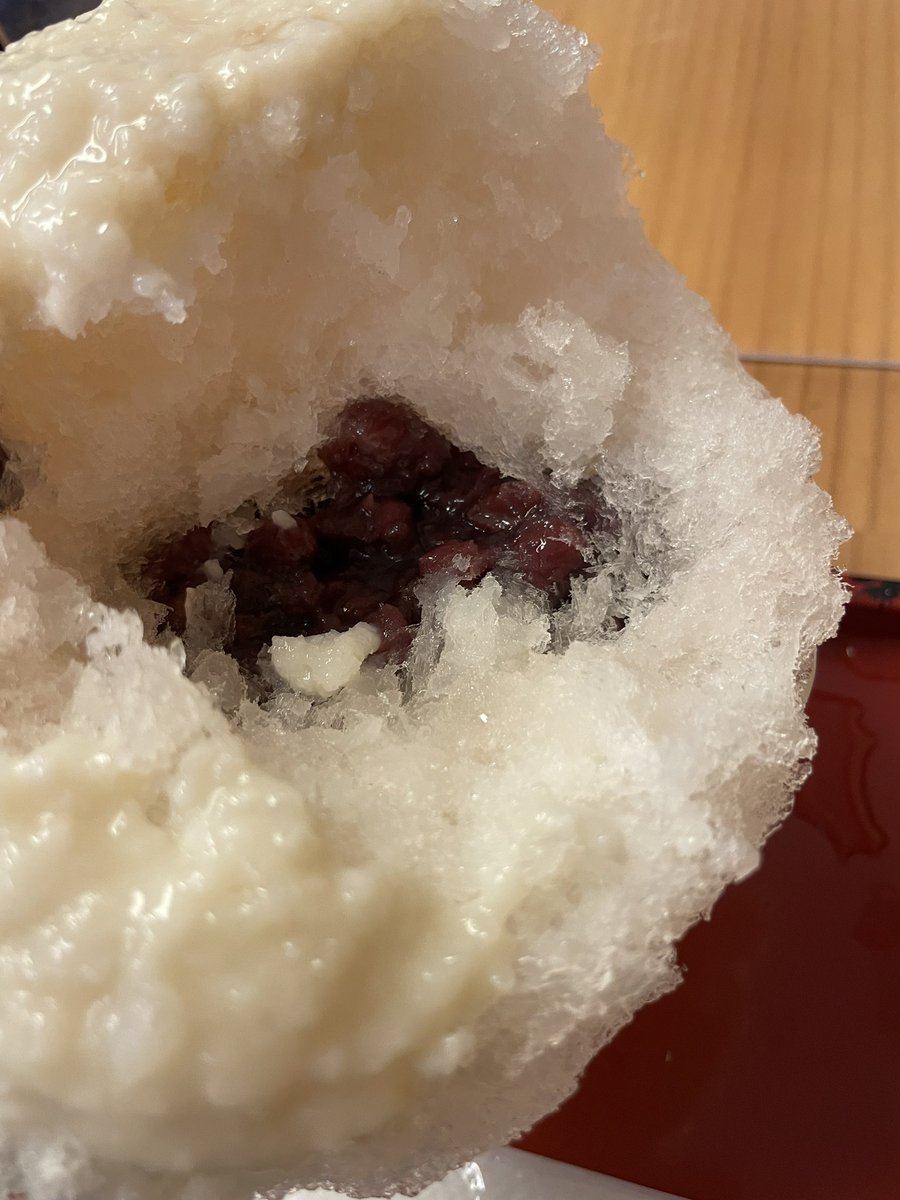 inoutfoodhouse's tweet photo. 甘酒小豆しょうが🫘🫚🍧
中:小豆
甘酒:ノンアル
#甘酒小豆しょうが
#甘酒
#amazake
#小豆
#RedBean
#生姜
#ginger
#かき氷
#shavedice
#ひみつ堂
#himitsudo https://t.co/TjUw7yLsOj