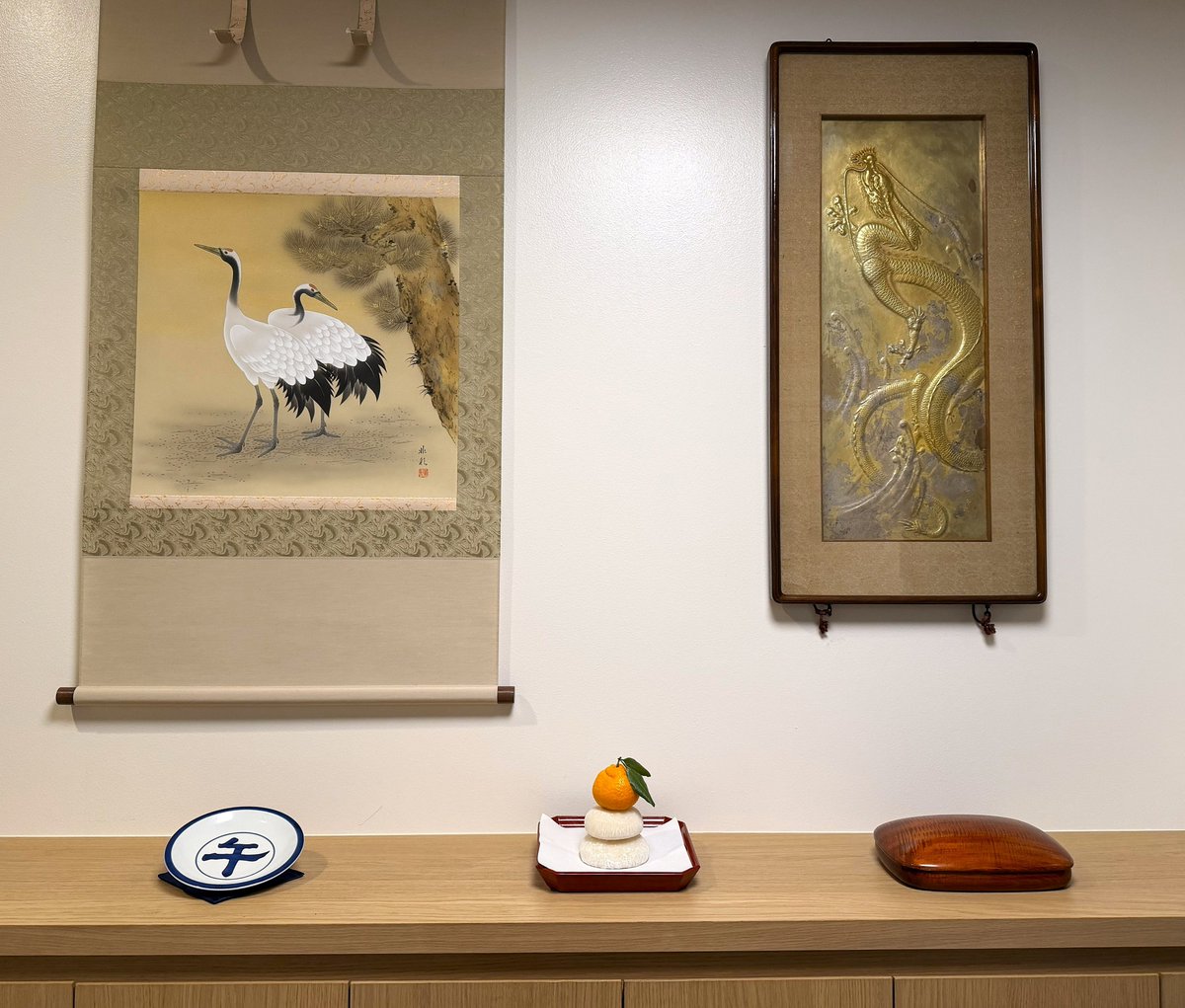 カリフォルニアにいても、お餅をついて鏡餅を作り、おせちをいただきました