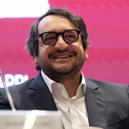 GuacamayanLeaks's tweet image. El "Andy" @amlopezbeltran queda fuera de @PartidoMorenaMx por inepto, se va a la cuna del narcogobierno, Tabasco, donde le van a dar protección para todos sus escándalos y delitos.