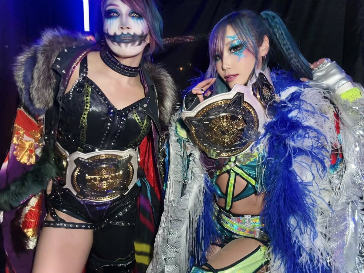 KAIRI_official's tweet image. Happy new year😜🖤🖤

#SmackDown
#HappyNewYear2026