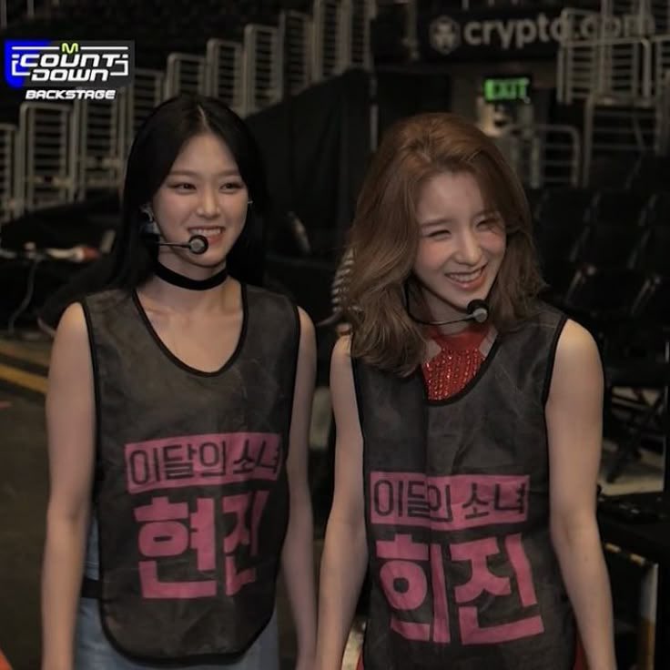 #whenshehasthathungsmile