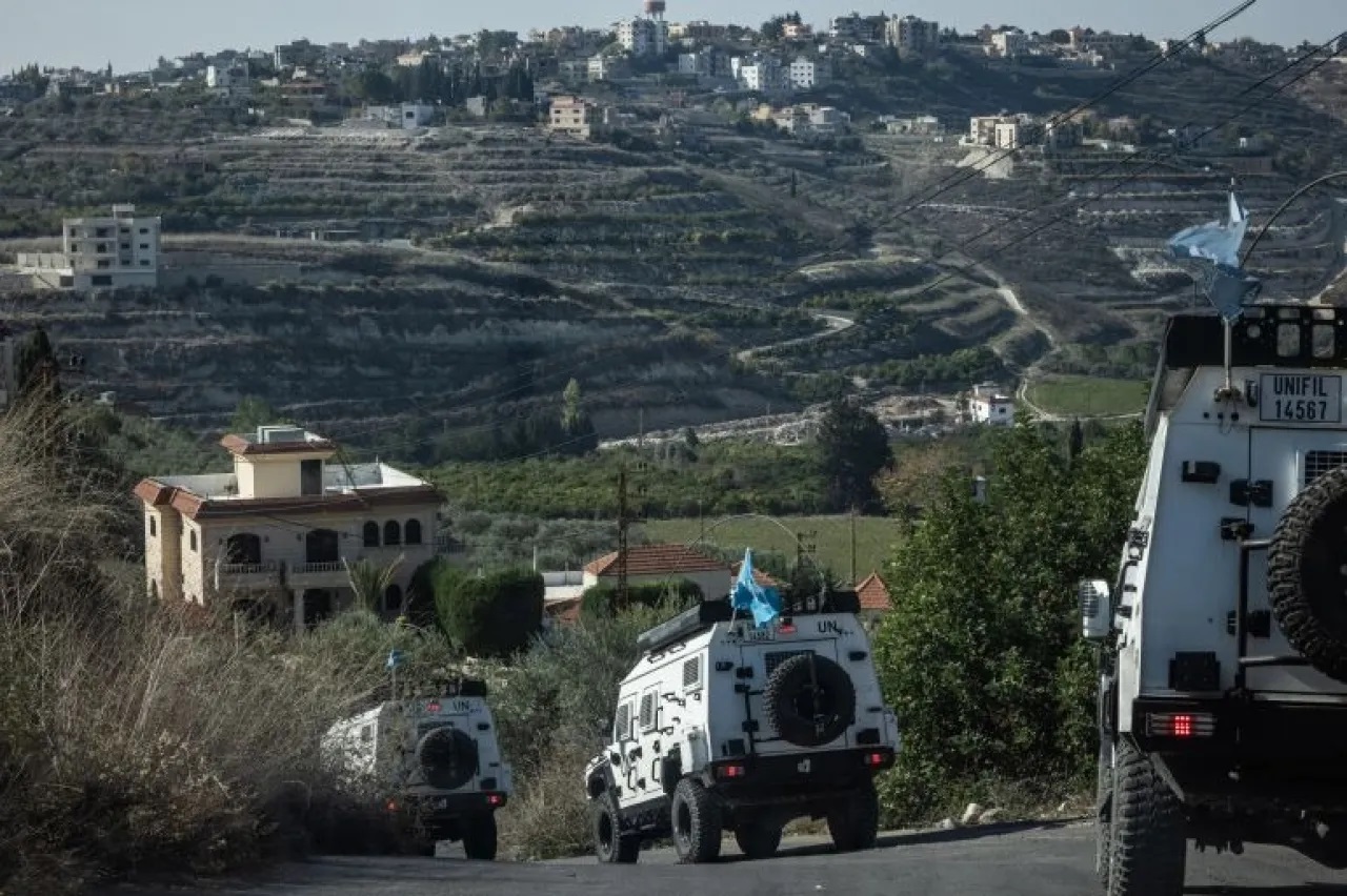 اليونيفيل تعلن تعرّض دوريتين لها بلبنان لنيران إسرائيلية 