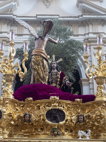 MentideroCofrad's tweet photo. Me meto en el fregao...
Me parece muy bien que El Huerto plantee a sus hermanos cambiar el paso pero yo empezaría por el Cristo. Ganaría mucho la Hermandad con una nueva imagen que sume a un misterio de la Pasión que, como se ve en otras ciudades, arrastra mucha devoción https://t.co/cNpUi4ZPV5