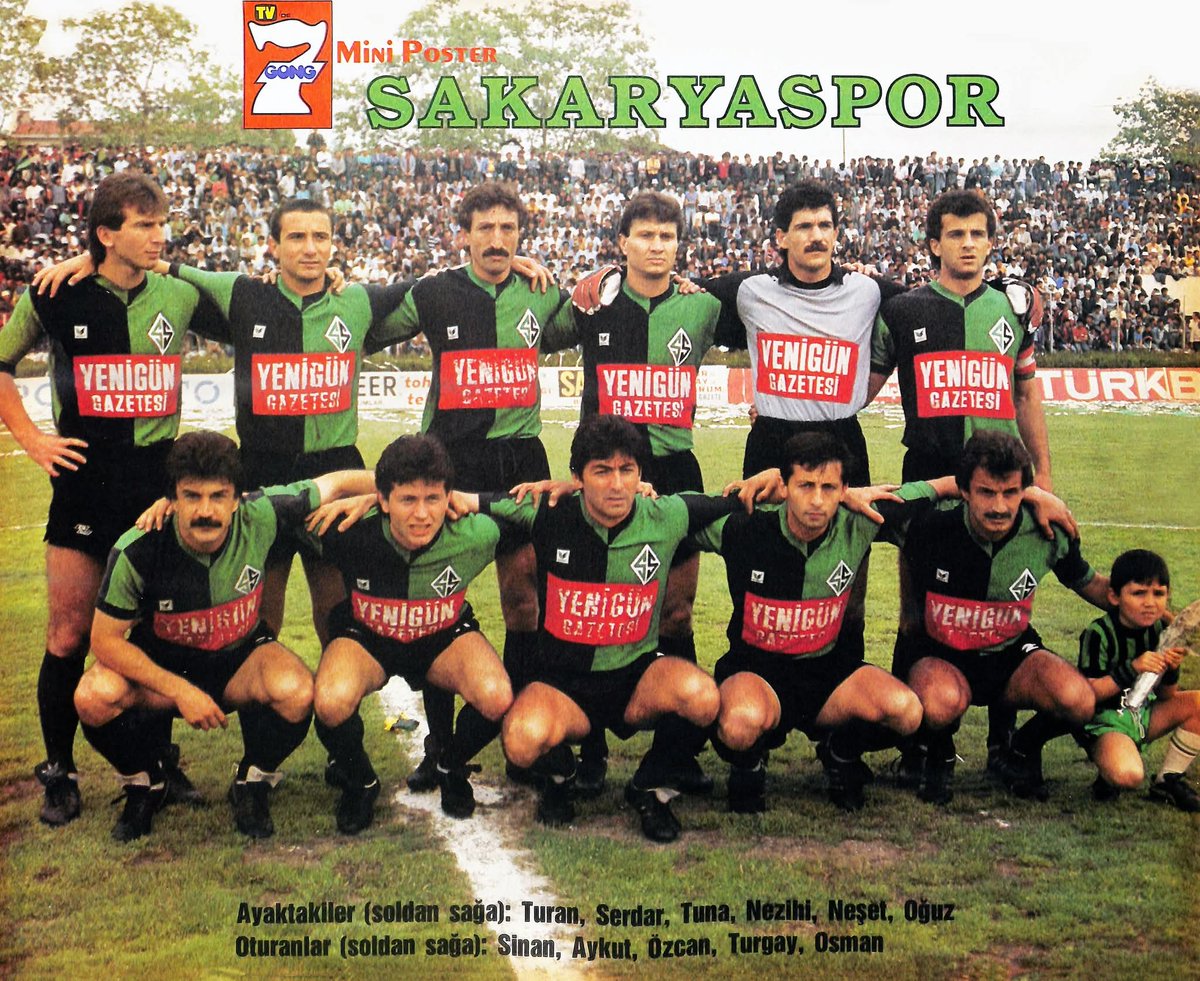 "1986-87 Sezonu 2. Lig Şampiyonu Sakaryaspor" posteri..
(TV'de 7 Gong dergisi / 1 Haziran 1987 / Sayı: 22)