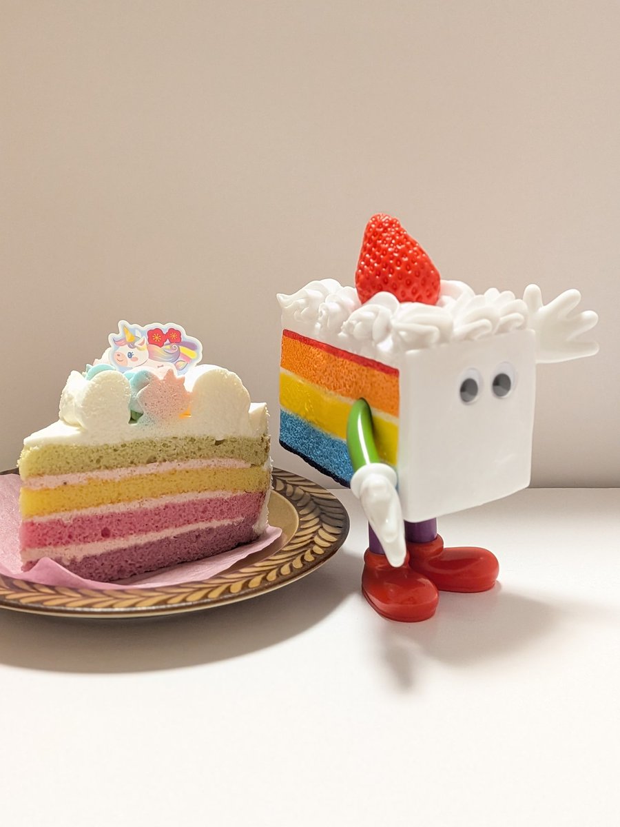 コージーコーナーの 『夢見るレインボーユニコーン』 と フレーバーズ