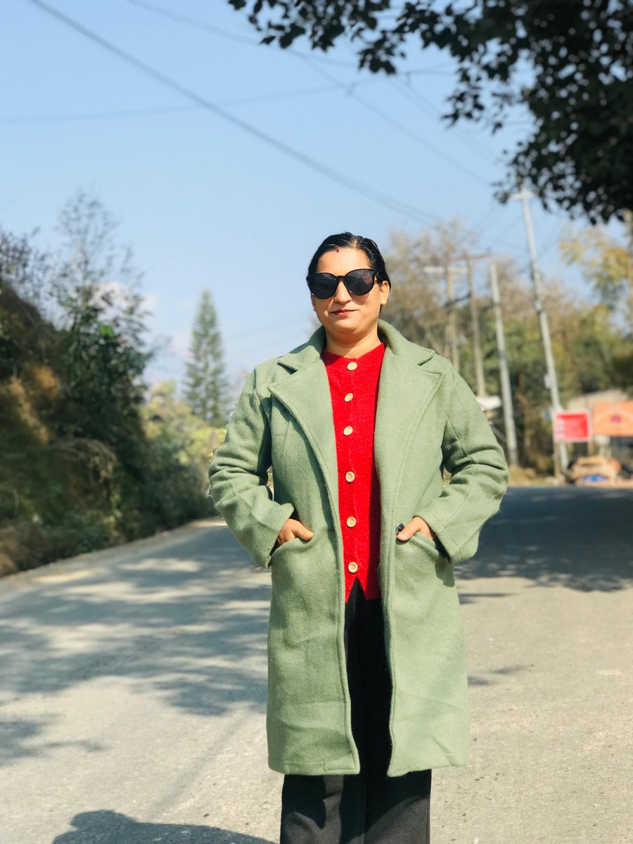 Sharada525's tweet photo. आफ्नो नकुरा गरौं । 🤩 https://t.co/5yJ4h1ltnE