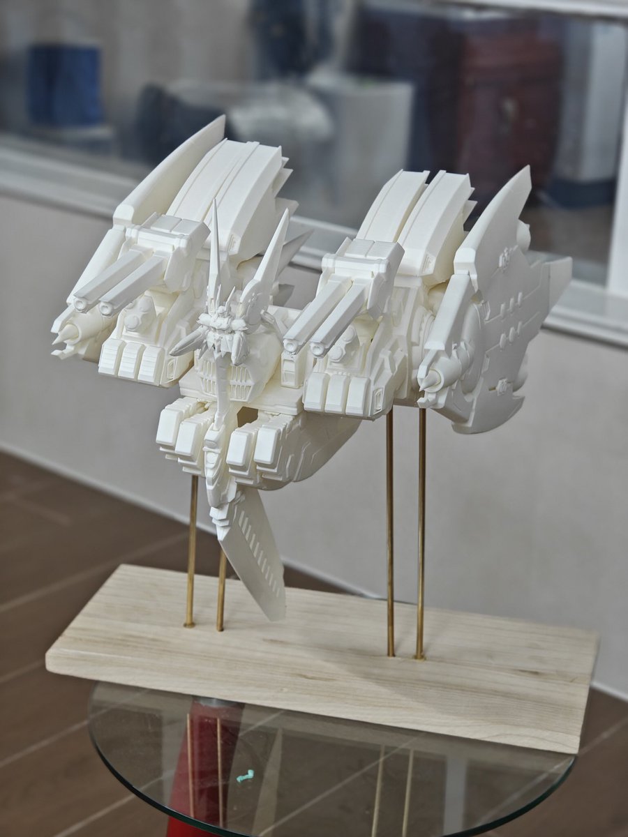 「見かけによらず動けるのよ、この子は！」

版権元様より許諾をいただきました。
2月の #WF2026W で実物展示予定！

#デア・ブランシュネージュ #スパロボOG #スーパーロボット大戦OG #SRW