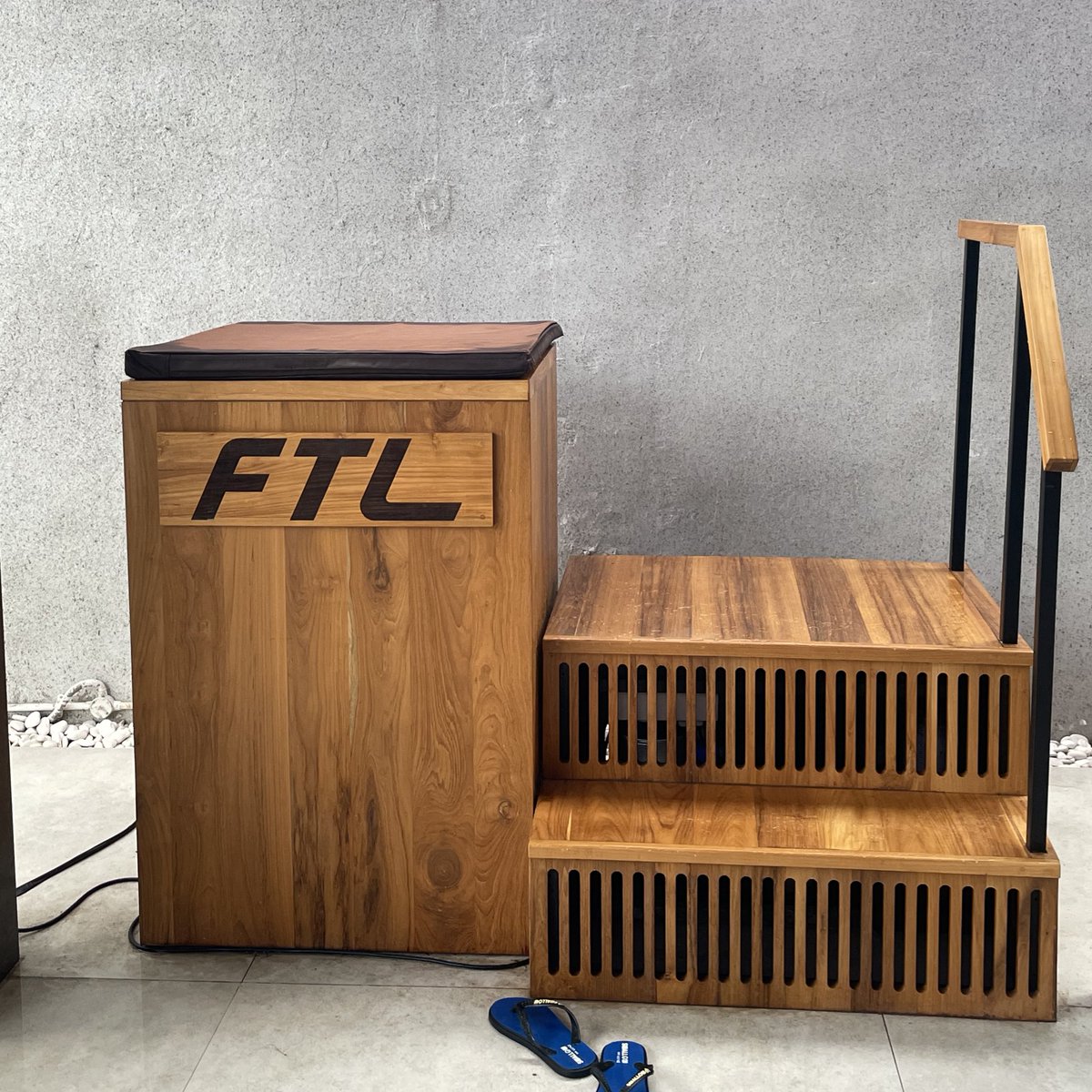 Asli ini ice bath FTL Mampang seru banget