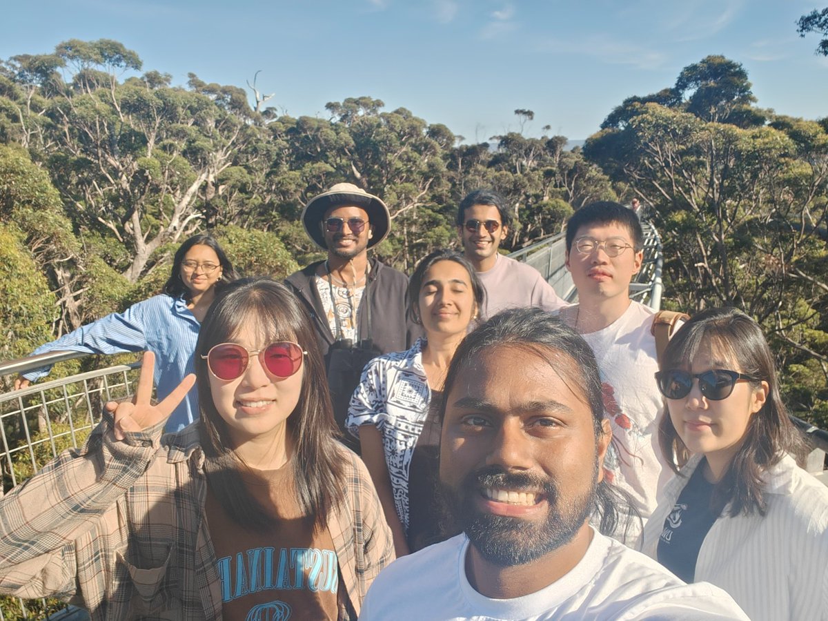 AstroRongjun tweet media