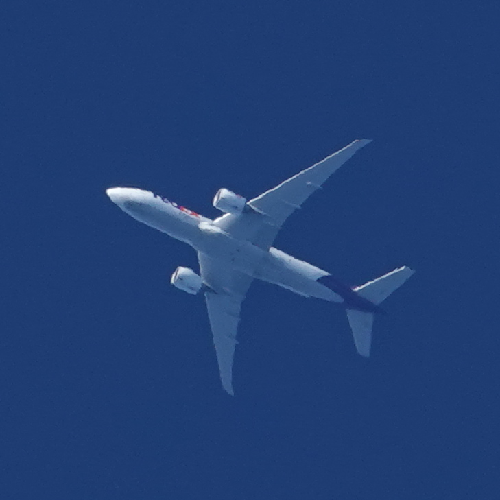 ponta70718103's tweet image. 2025年12月15日の #フェデックスエクスプレス
・FX79便B777-F(N885FD)  ANC→HKG  36,000ft. 
#FedExExpress #FDX #freighter #エアカーゴ #上空通過機