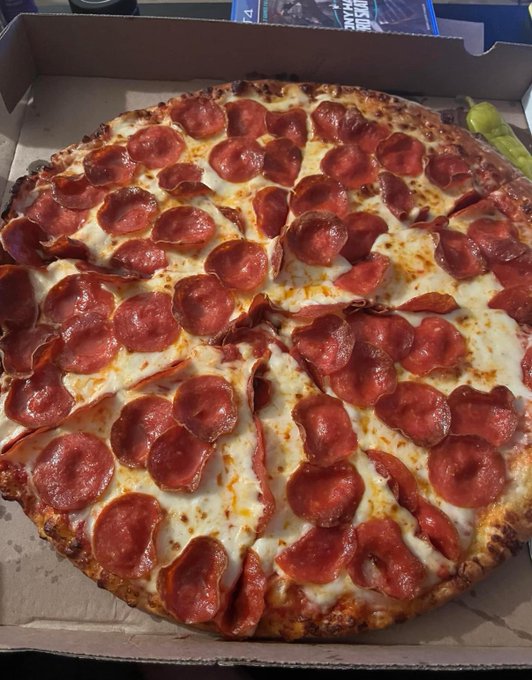 FoodPleaser's tweet image. What’s the first word that comes to mind when you see this?