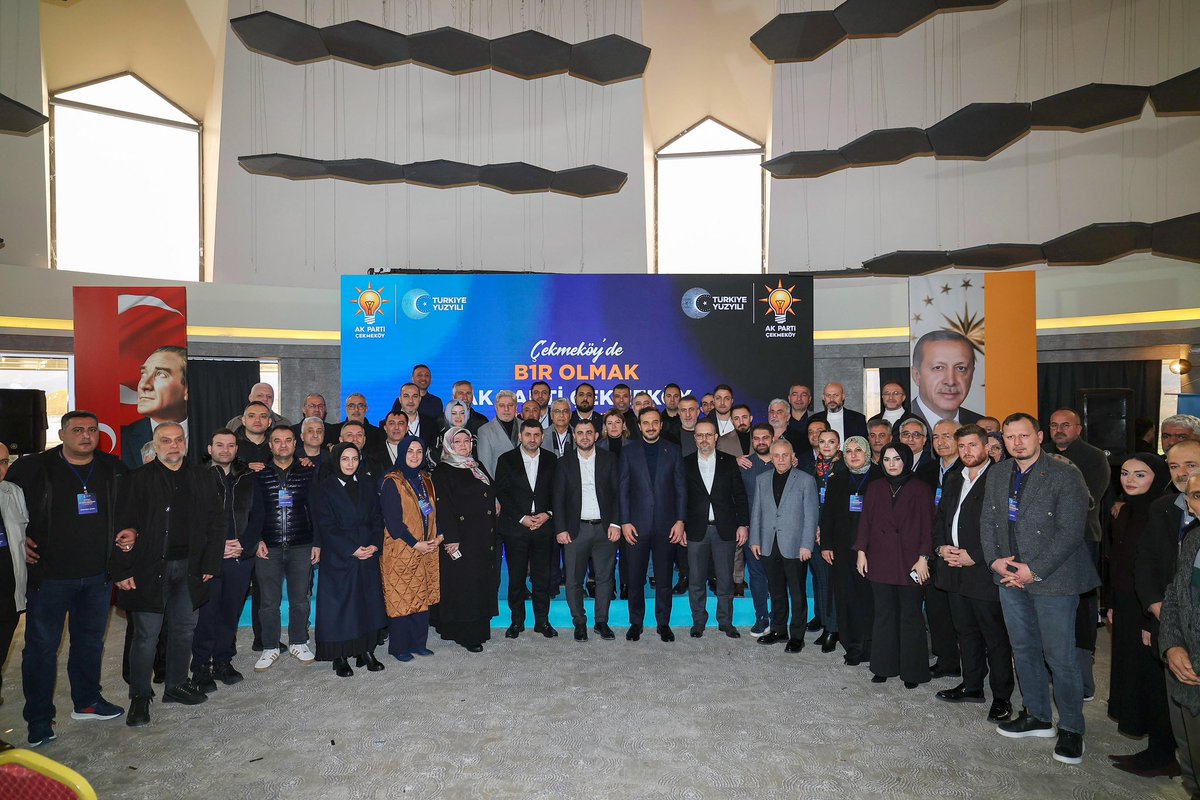 Yeni yılda da hedeflerimize ve çalışmalarımıza kaldığımız yerden devam ediyoruz. Çekmeköy’de Bir Olmak Eğitim ve Motivasyon Programı'nda, ilçe teşkilatımızla bir araya geldik. Sürekli tazelediğimiz heyecanımızla, yol arkadaşlarımızla birlikte istikbale yürüyoruz.

<a href="/akcekmekoy/">AK Parti Çekmeköy</a>