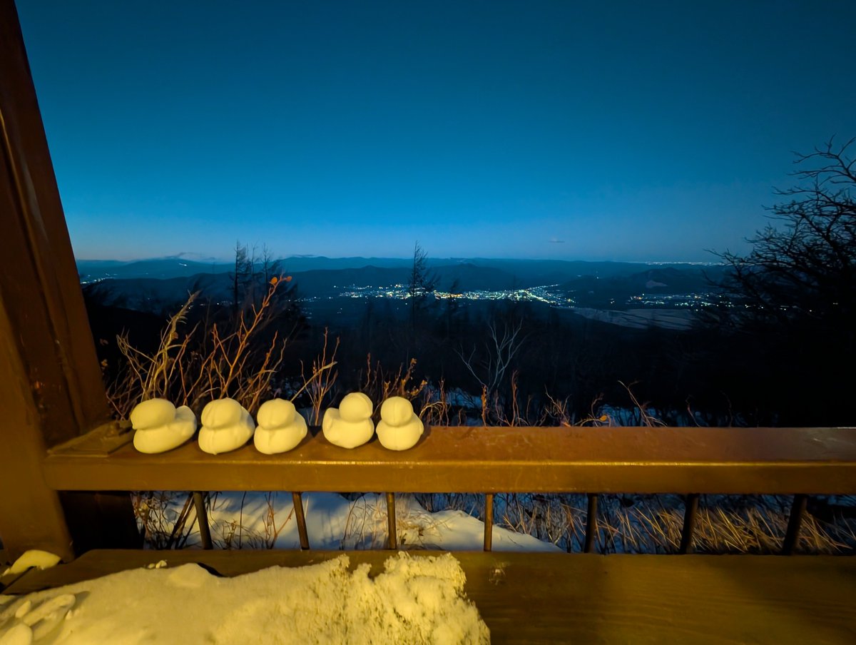 いいよん@C107(水)東7-D14b (@kinmugi1127) / Posts / X