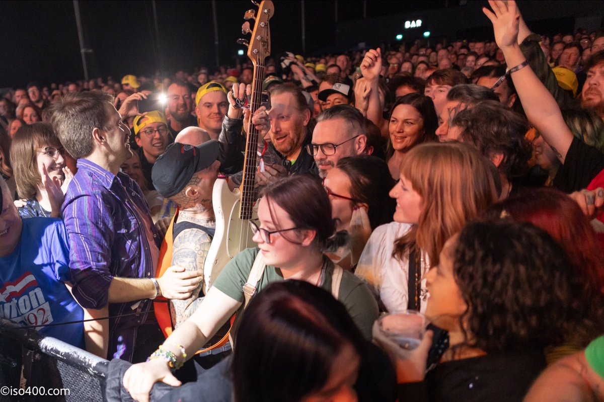 Breaking Glass Magazine tweet media