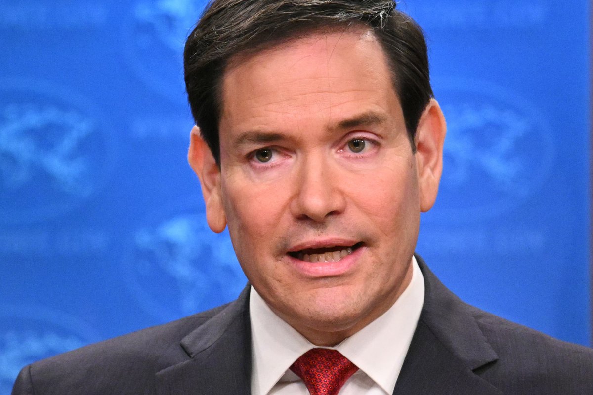 Marco Rubio dice que Maduro fue arrestado para ser juzgado en EE.UU., según un senador estadounidense cnn.it/45AeQVo