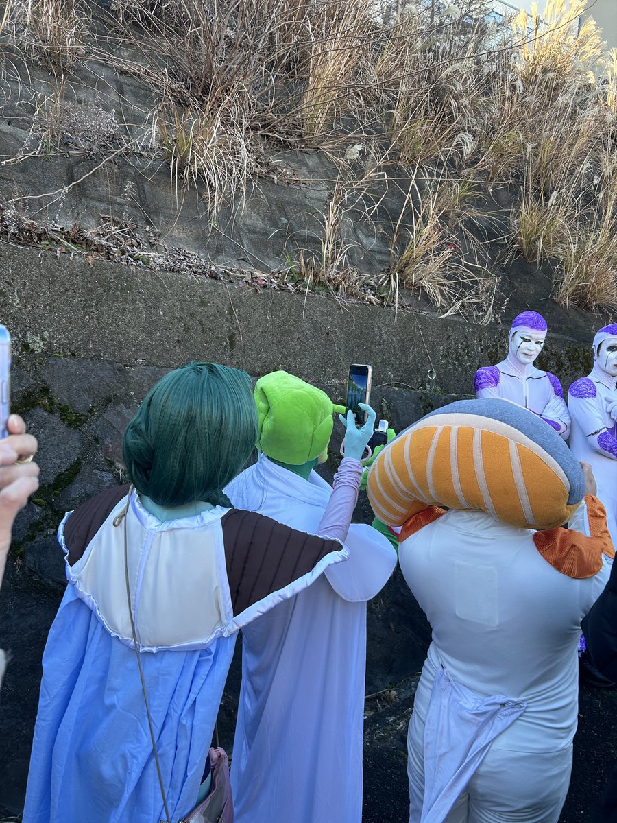 Happy New Year. I was cheering for the Hakone Ekiden. Thank you