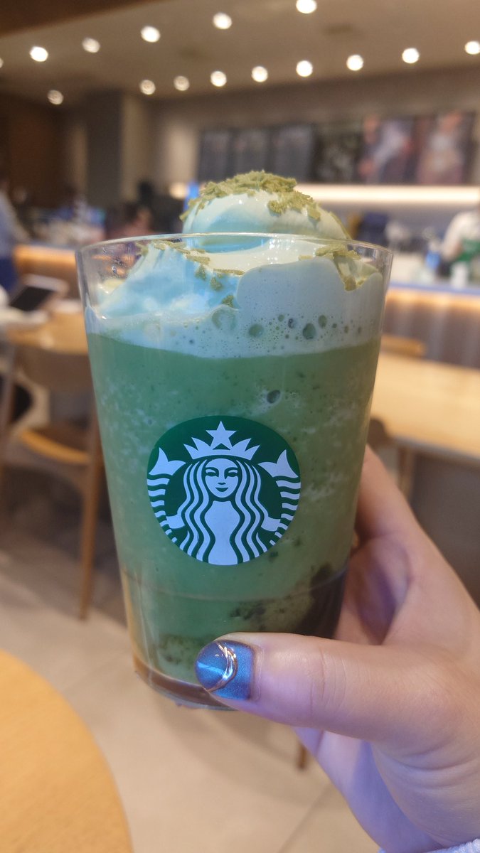 抹茶クリームフラペチーノ