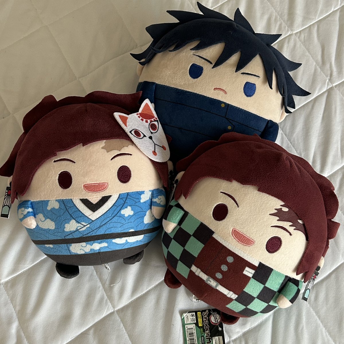 ʕ”̮ॽु⋆⁺₊⋆ สุ่มแจก ของขวัญปีใหม่ค่า ♡̷̷̷ 

💝 fuwa m size เมงุมิ(1) ทันจิโร่(2)

ꕀ จำนวน 3 ชิ้น สุ่มแจก 3 คน
ꕀ คนละ 1 ชิ้น

♡̷̷̷ รีทวิต / RT ทวิตได้เลยค่ะ

📯 เฉพาะ follower only
🗓️ประกาศผล 15/01/2026

#ตลาดนัดไยบะ #ตลาดนัดดาบพิฆาตรอสูร #ตลาดนัดjjk #ตลาดนัดjujutsukaisen