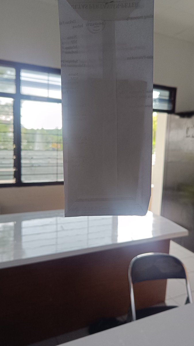 zonefun0's tweet image. rezeki anak soleh, tw tw dosen ngasih amplop😁