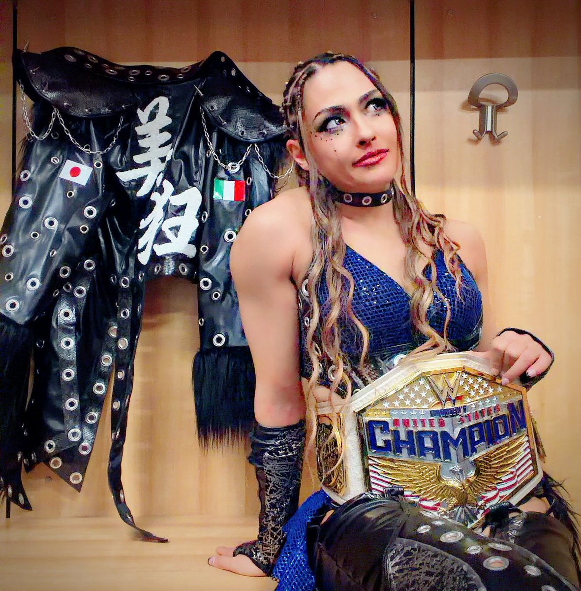 giulia0221g's tweet image. This is where it starts. 
Come see me if you want a real fight. 
I’ll show you. 
#SmackDown