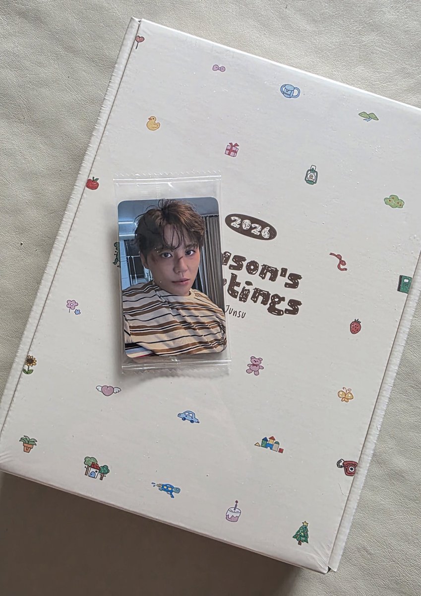 mystarxia's tweet image. 김준수 시그 시즌그레이팅 판매합니다~!
🍒케이타운포유 미개봉 + 포카 포함 
인당 최대 2개씩만 구매 가능 DM주세요
✔️1개 구매시 16,000원 (택배비포함)
✔️2개 구매시 27,000원 (택배비포함)
* 1/10일(토)일괄발송 ⚠️GS반택 직배불가⚠️
&amp;gt;&amp;gt; 글 내릴 때까지 판매할께요~!
@XIA_market