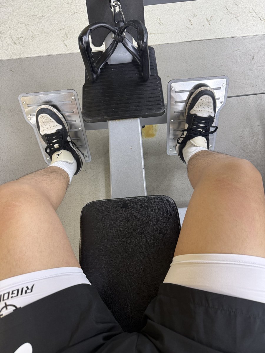Bbb (@wowedggg) / Posts / X