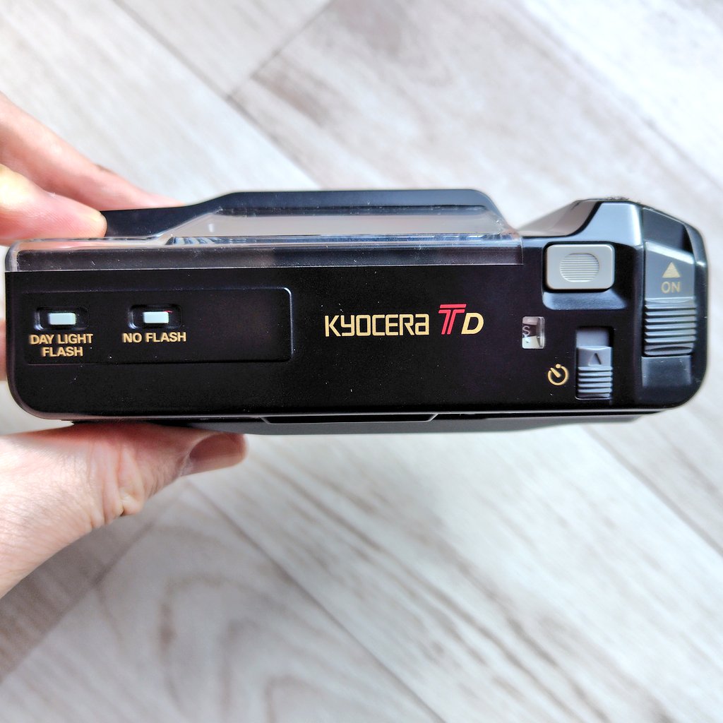 電源はいったからいけるかも!?と思って買ってきたジャンクのKYOCERA TD