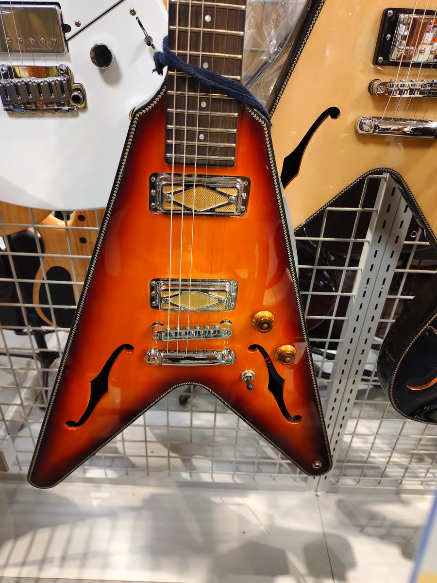 ビザールヤバいチャンネル【Bizarre Guitar】 (@bizarre_guitar