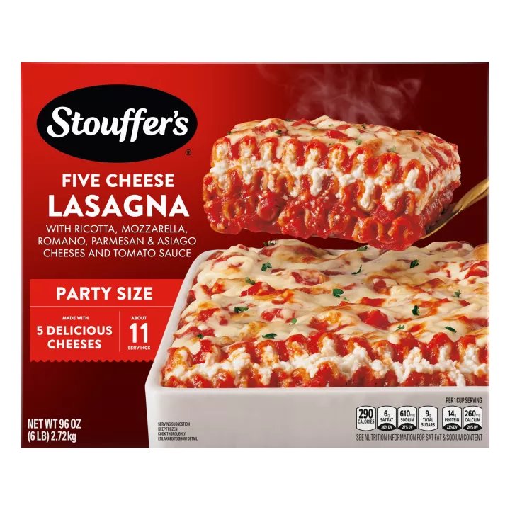 roxstarr83's tweet photo. @_sydnuts "I miss you El..."

(sniff sniff)

Oh hell yeah Stouffer's!!! https://t.co/ZdENRkaK1a