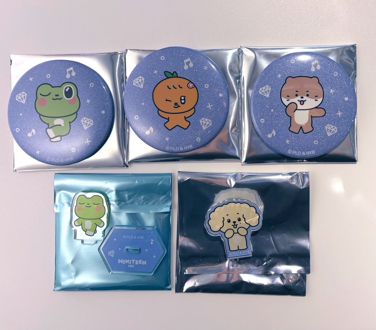 交換】 seventeen セブチ MINITEEN cafe カフェ 缶バッチ アスクタ