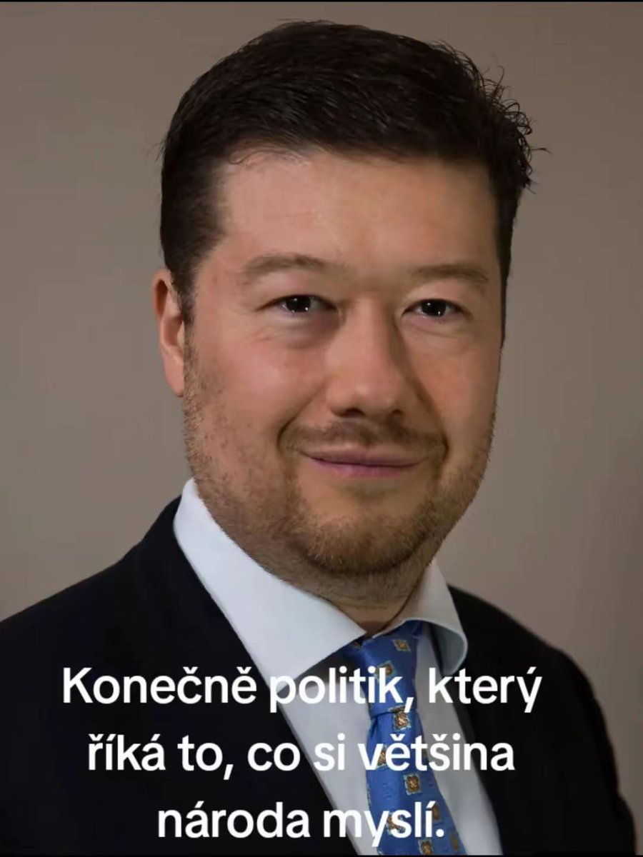 Má pravdu ten chlapec, má pravdu.
Stojím za Tomiem Okamurou.
Jednoznačně.