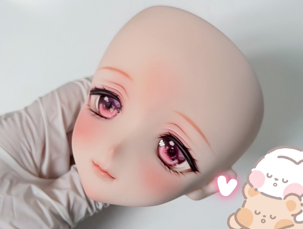 出品中の娘に、
とてもよく似合うピンクアイを見つけたので、一緒にお送りすることにしましたo(^▽^)o💕
放課後ワルツのアイです😘