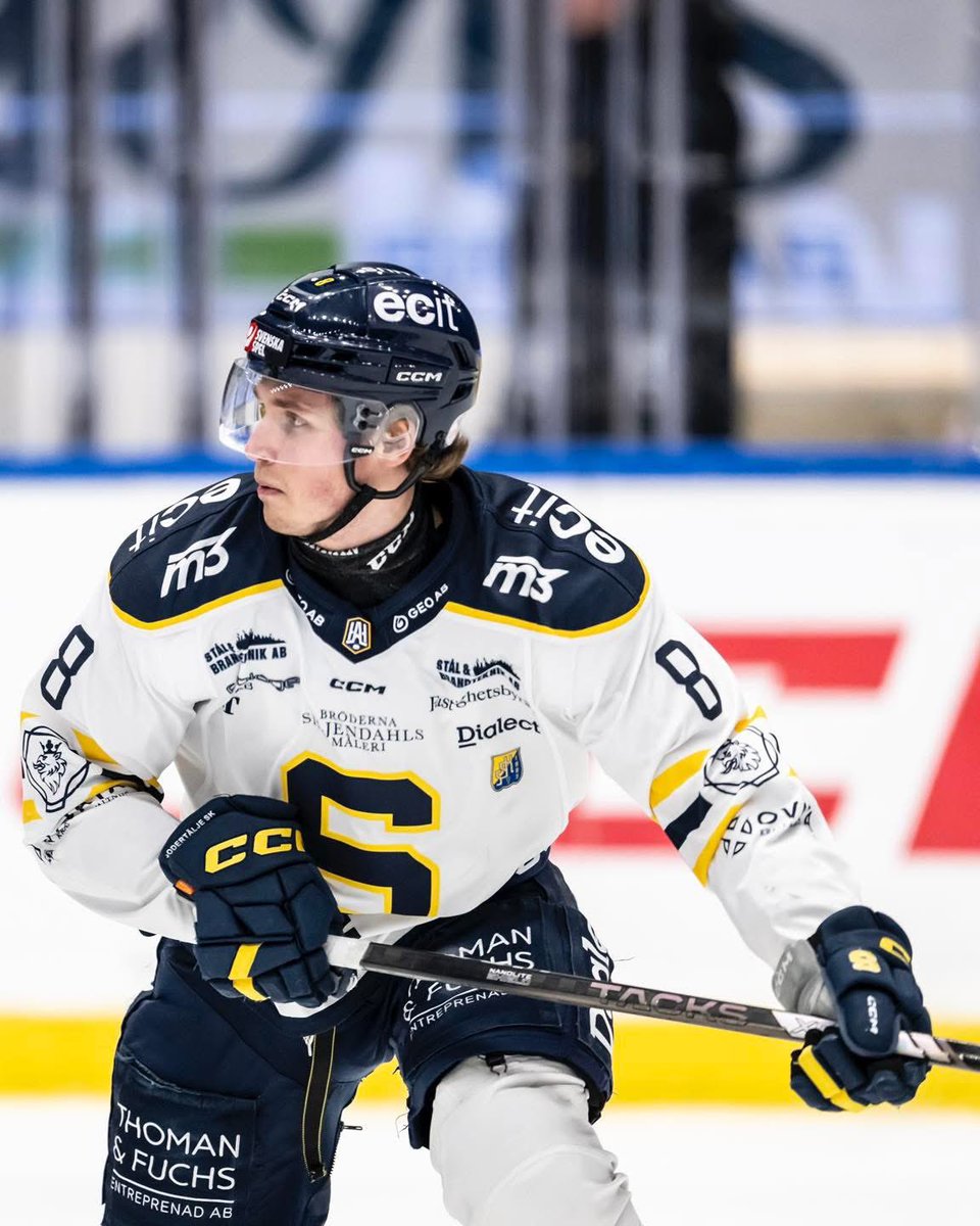 zebbeax's tweet image. Södertälje låna ut William wiå till Djurgården igen till dagens match mot Timrå  #twittssk