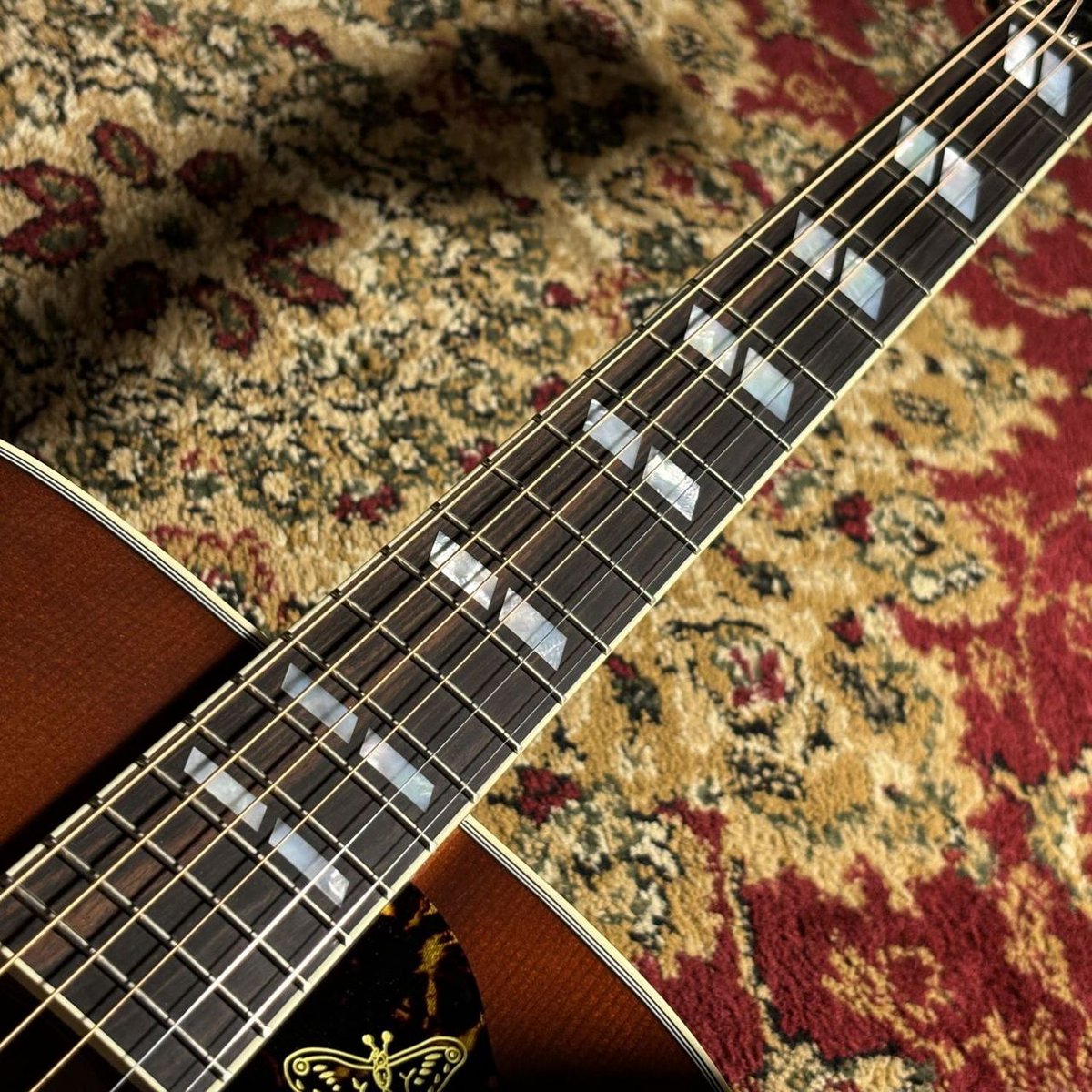 アコースティックギター】#担当吉田の今日の1本 本日は #Gibson