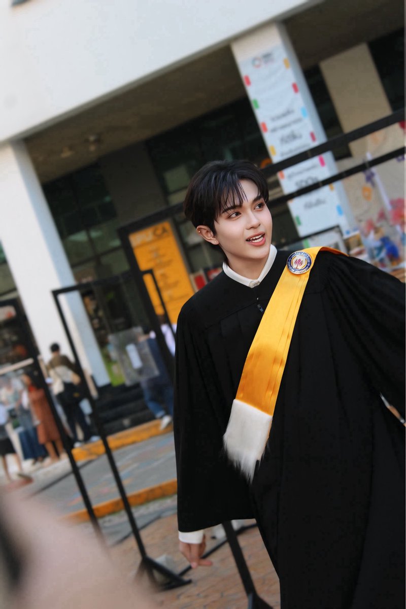 Ayden_wt's tweet image. Aydenเรียนจบแล้วว #shineboysxayden #shineboys #SHINEBOYSxAYDEN #SHINEBOYS 🌞